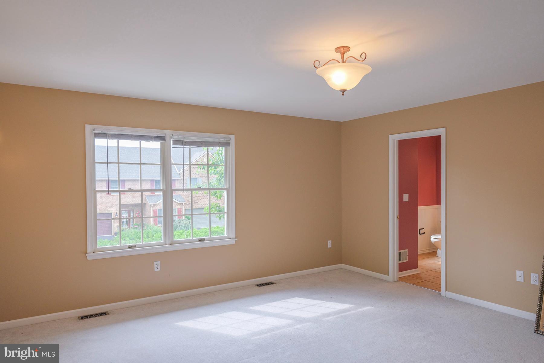 NORTH GATE TOWNE HOMES - Residential