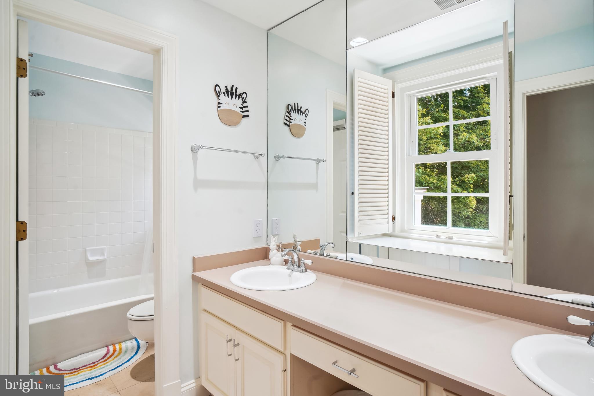 AVENEL - Residential