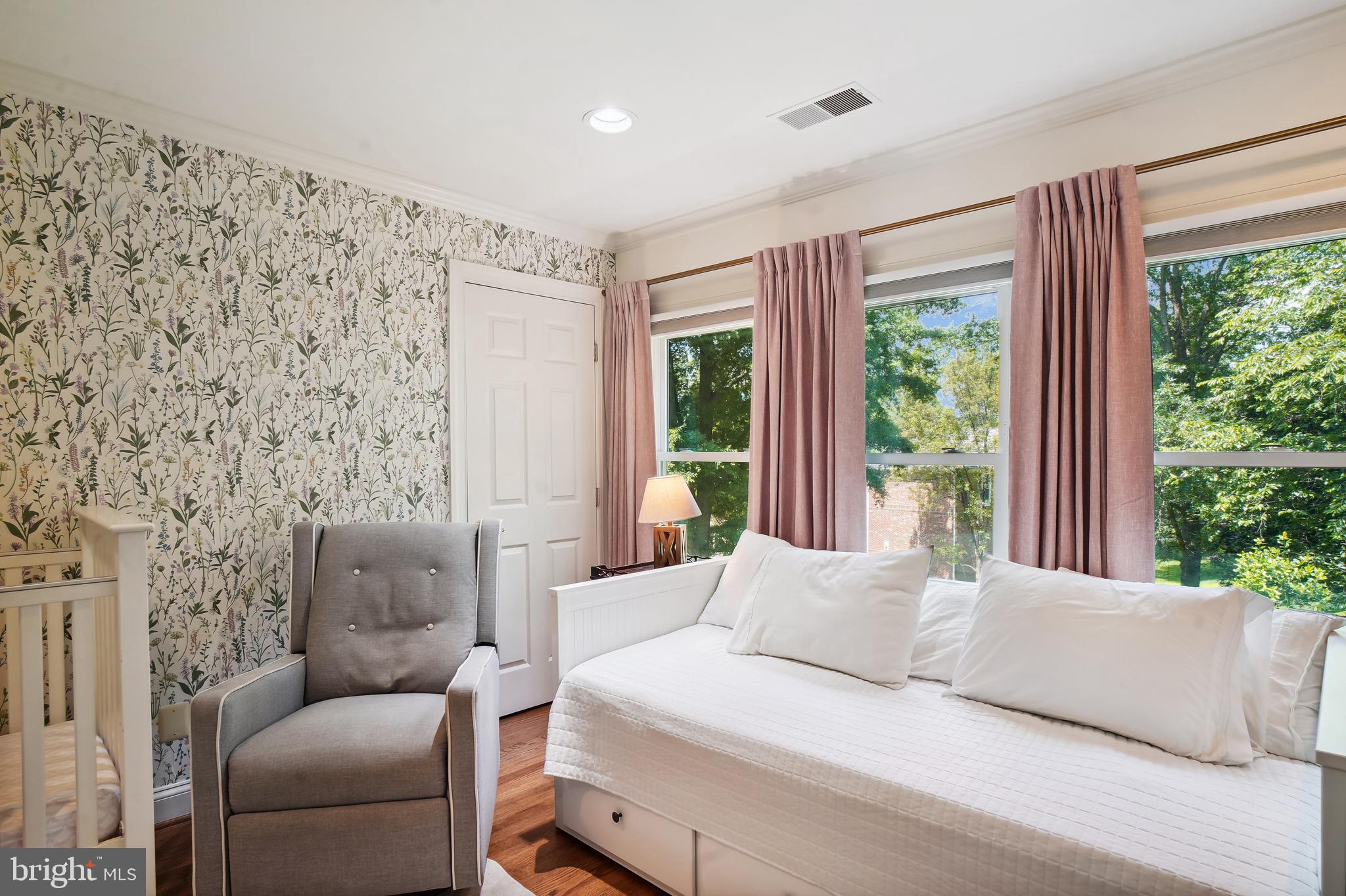 AVENEL - Residential