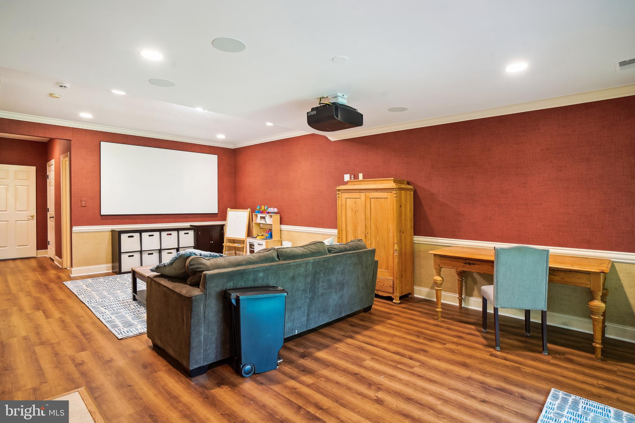 AVENEL - Residential