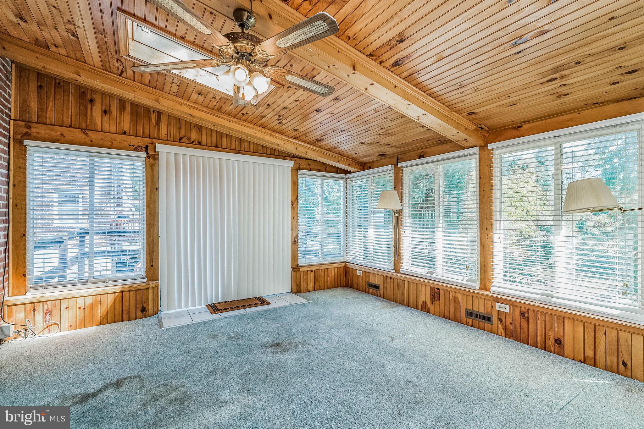 SHARON HILL - Residential