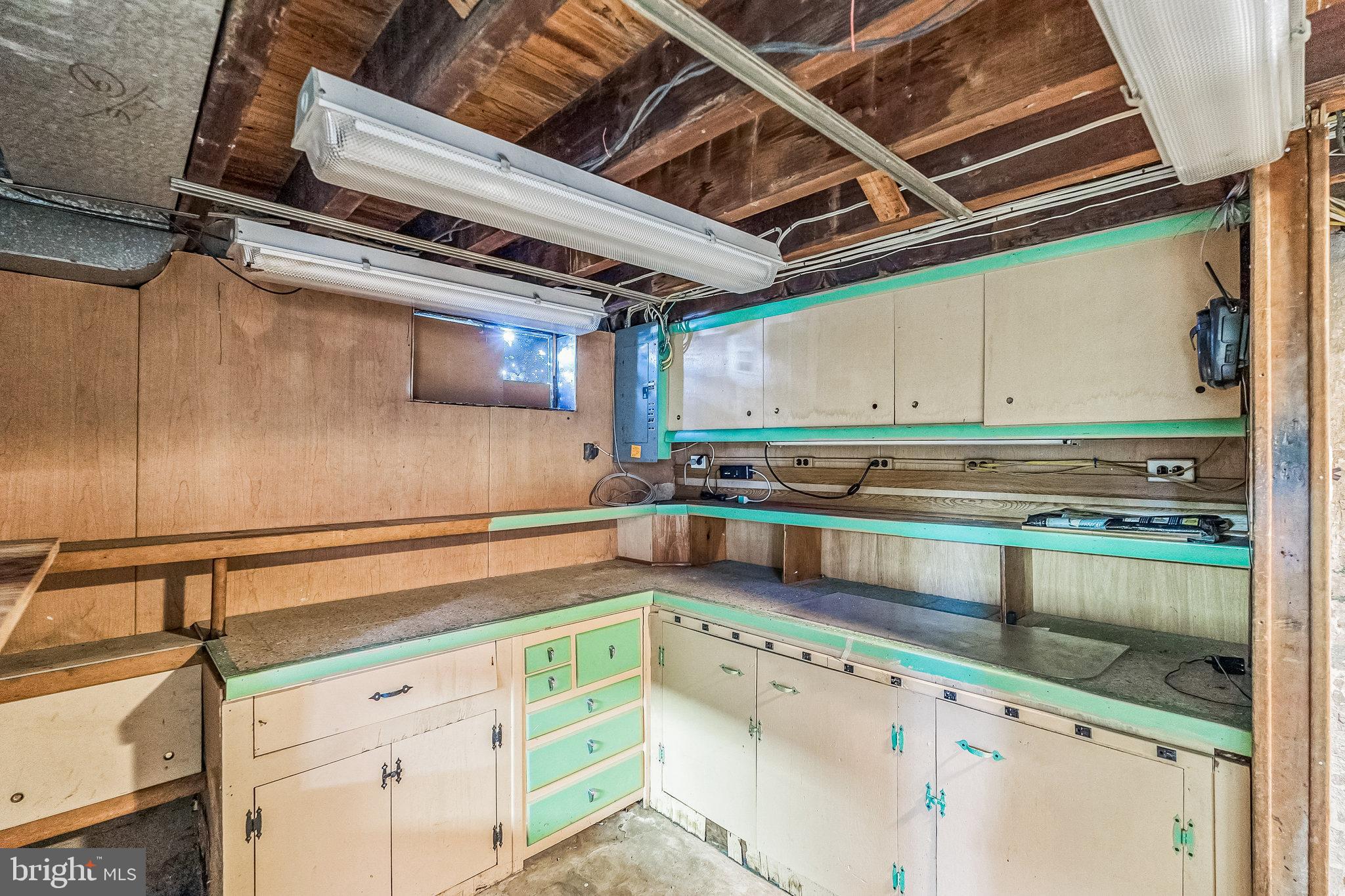 SHARON HILL - Residential