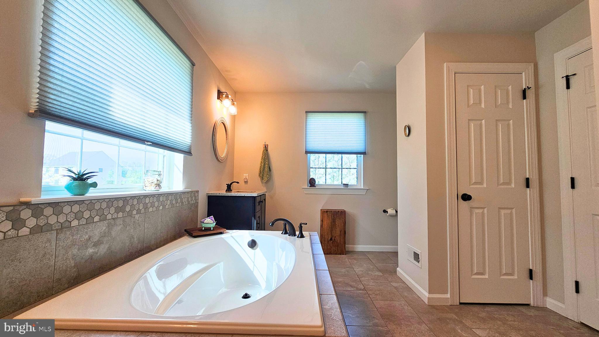 CALAIS @ LONGRIDGE - Residential
