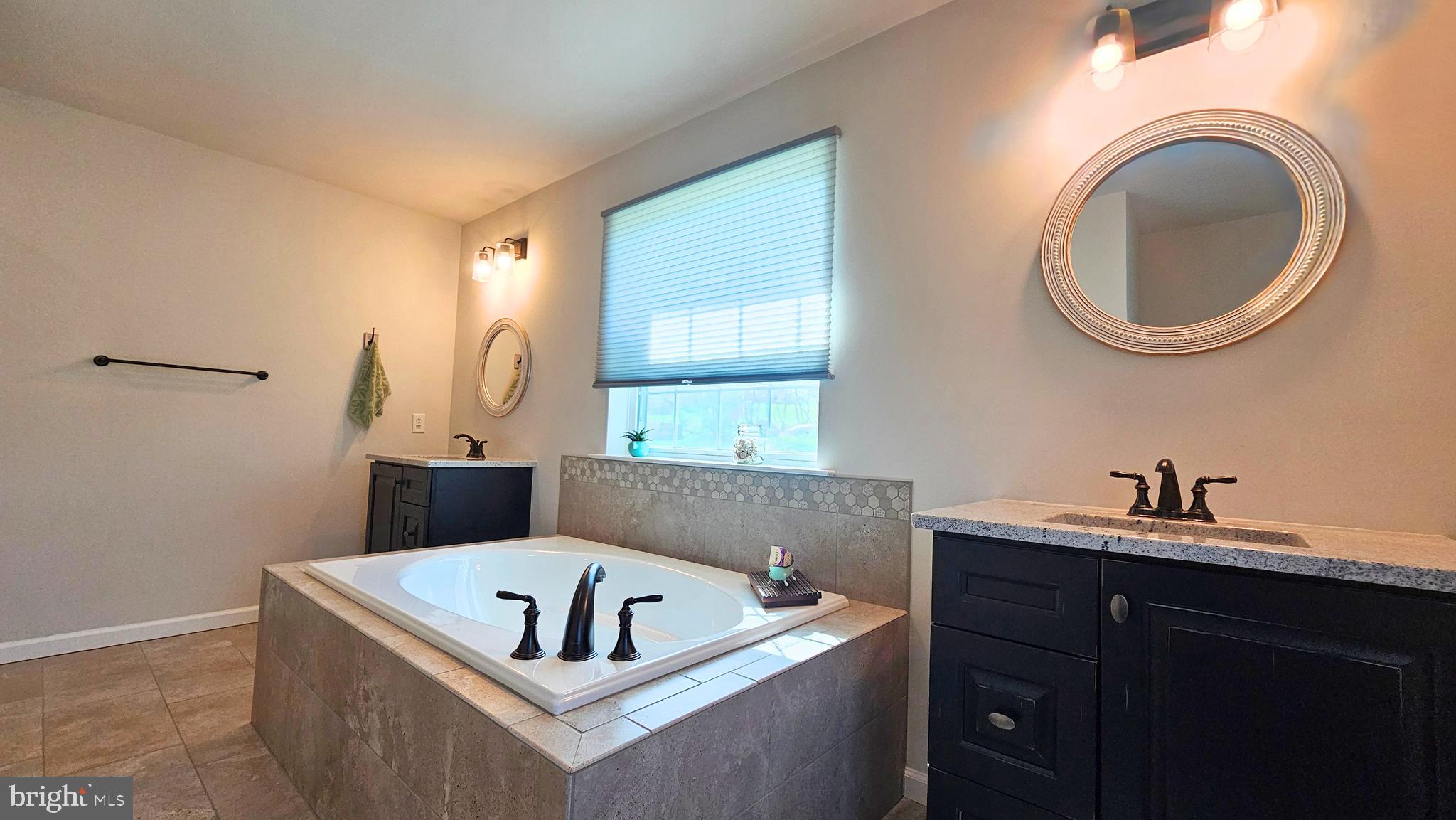 CALAIS @ LONGRIDGE - Residential