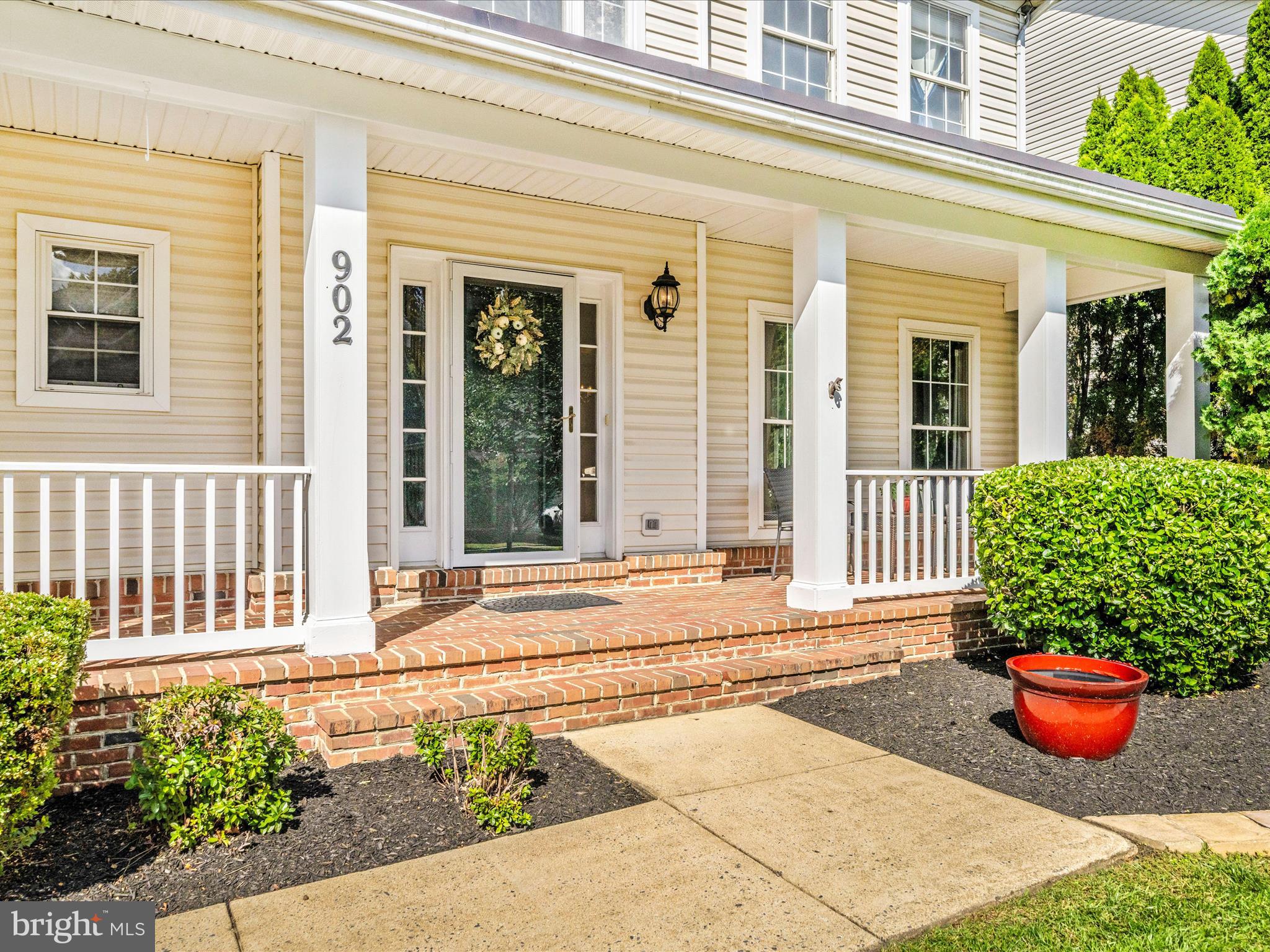 CROFTON FARMS - Residential