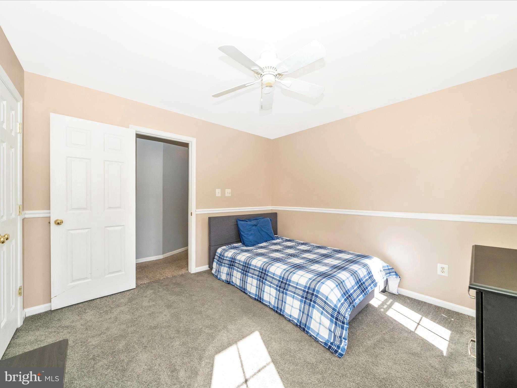 CROFTON FARMS - Residential