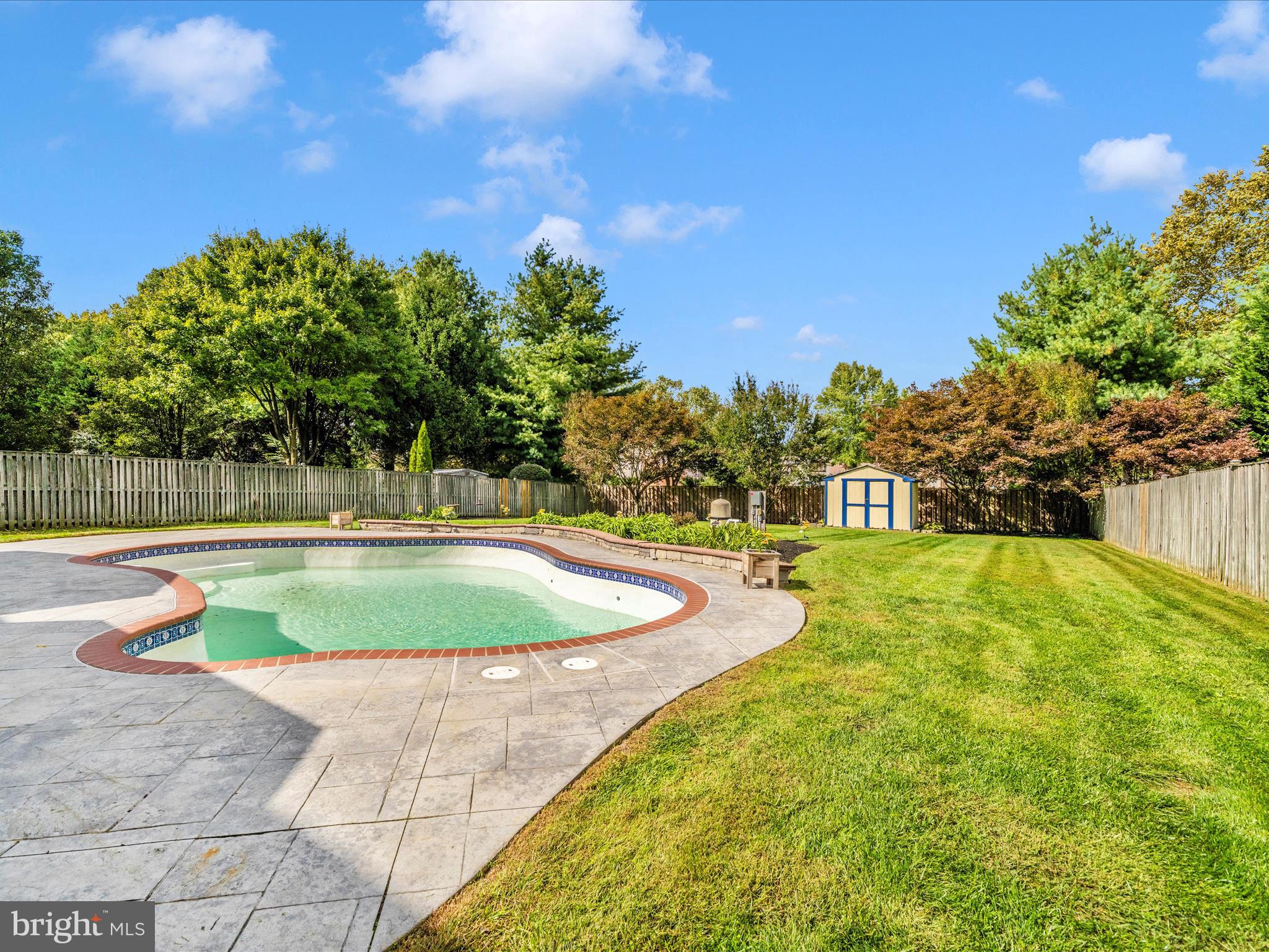 CROFTON FARMS - Residential