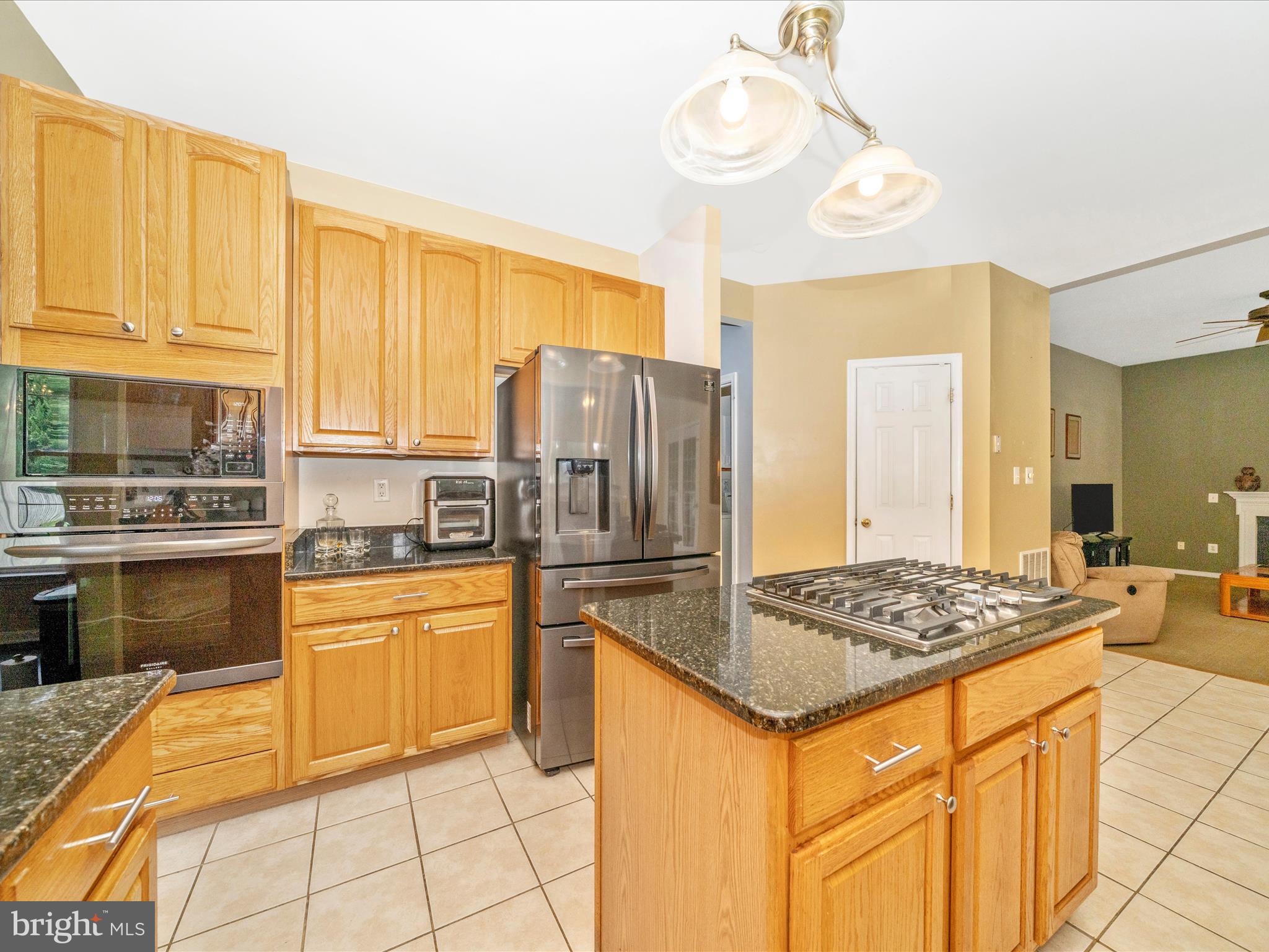 CROFTON FARMS - Residential