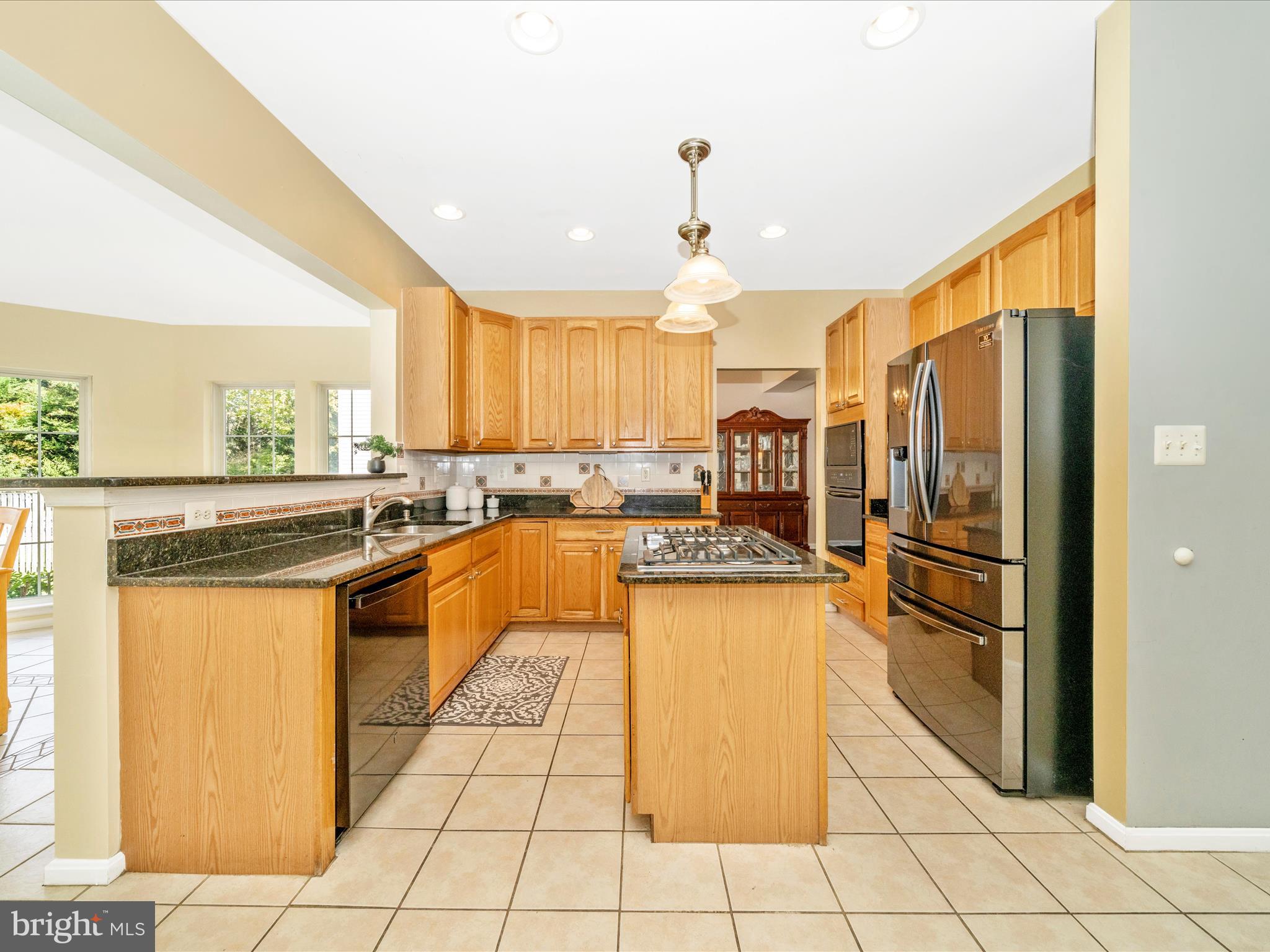 CROFTON FARMS - Residential