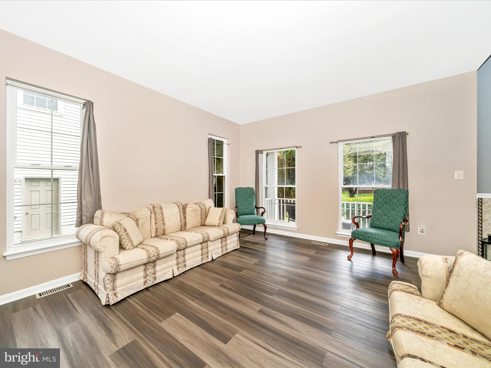 CROFTON FARMS - Residential