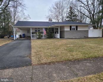 Single Family Residence at 302 IRIS ROAD