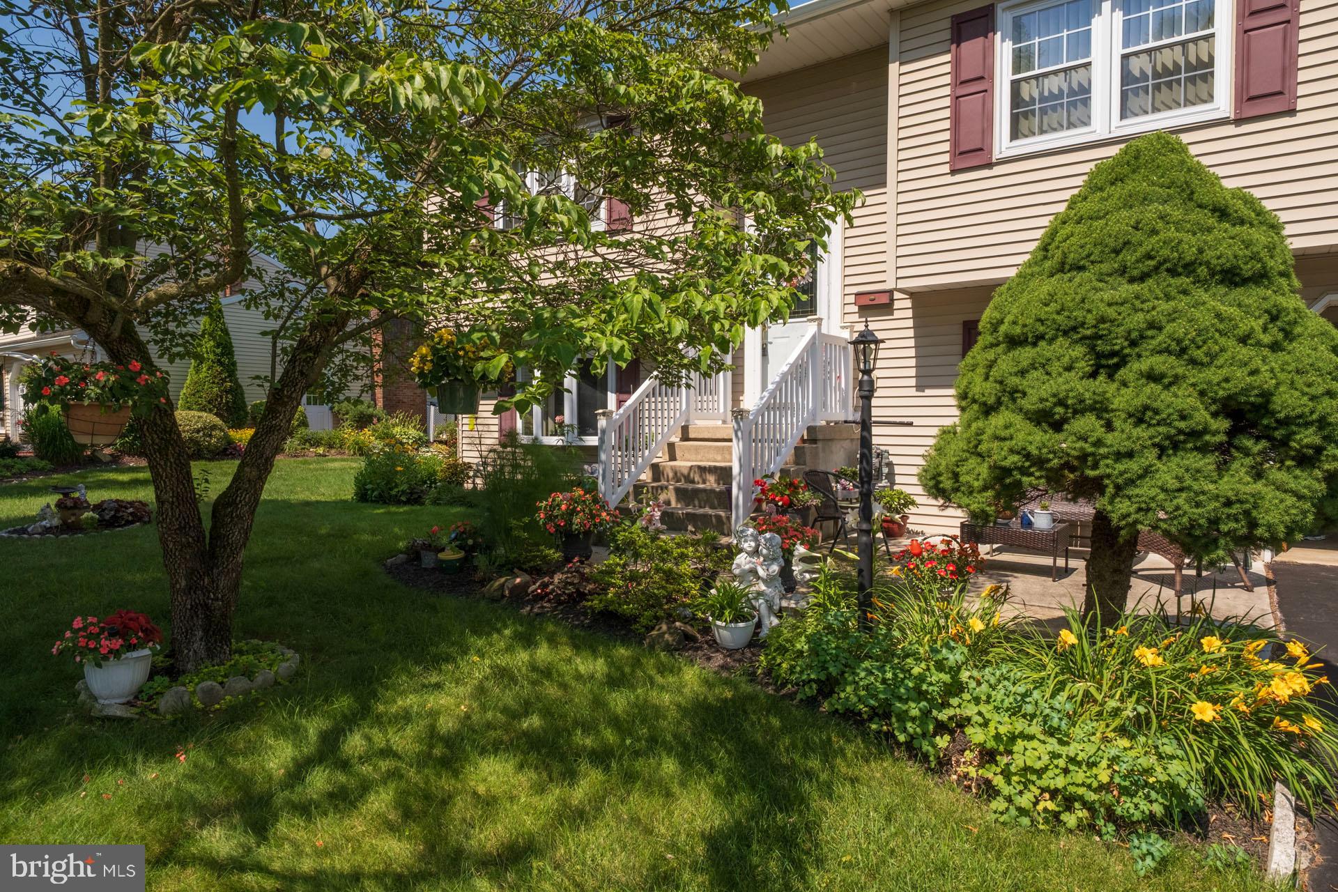 32 DEVONSHIRE DRIVE
