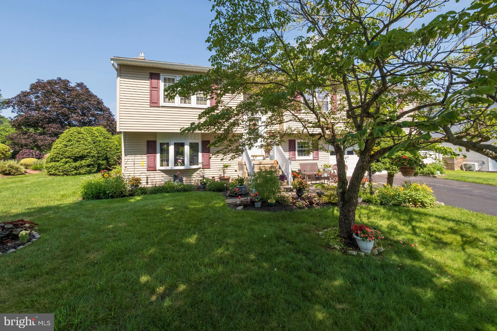 32 DEVONSHIRE DRIVE