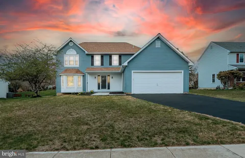 536 Summercroft Drive, Exton, PA MLS: PACT2094712