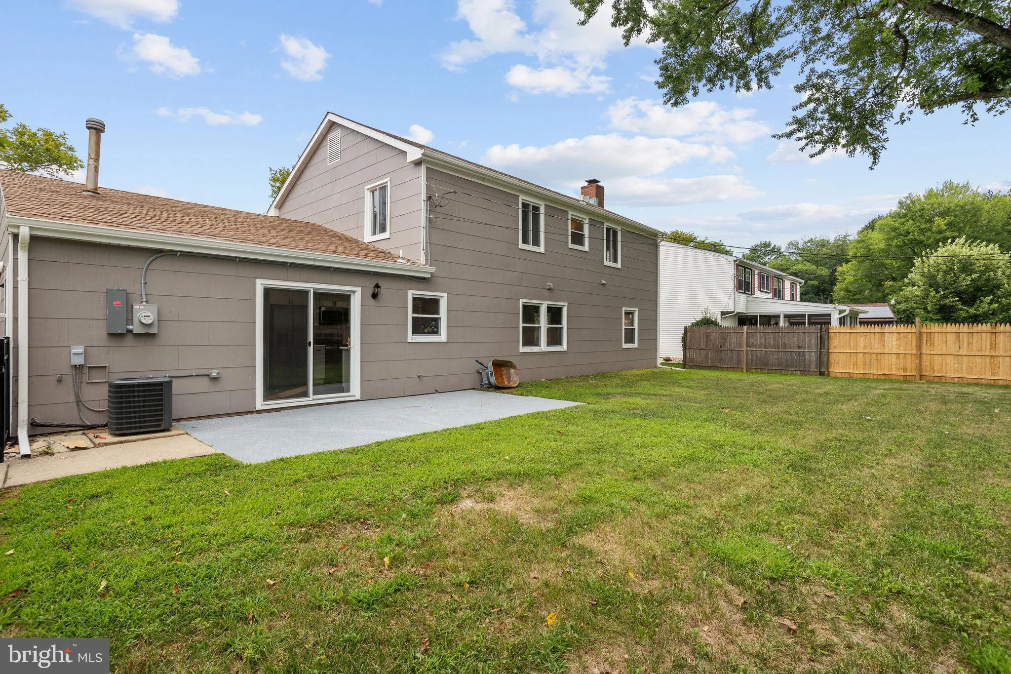 Willingboro, New Jersey 08046, United States, 4 Bedrooms Bedrooms, ,3 BathroomsBathrooms,Residential,Active,184211