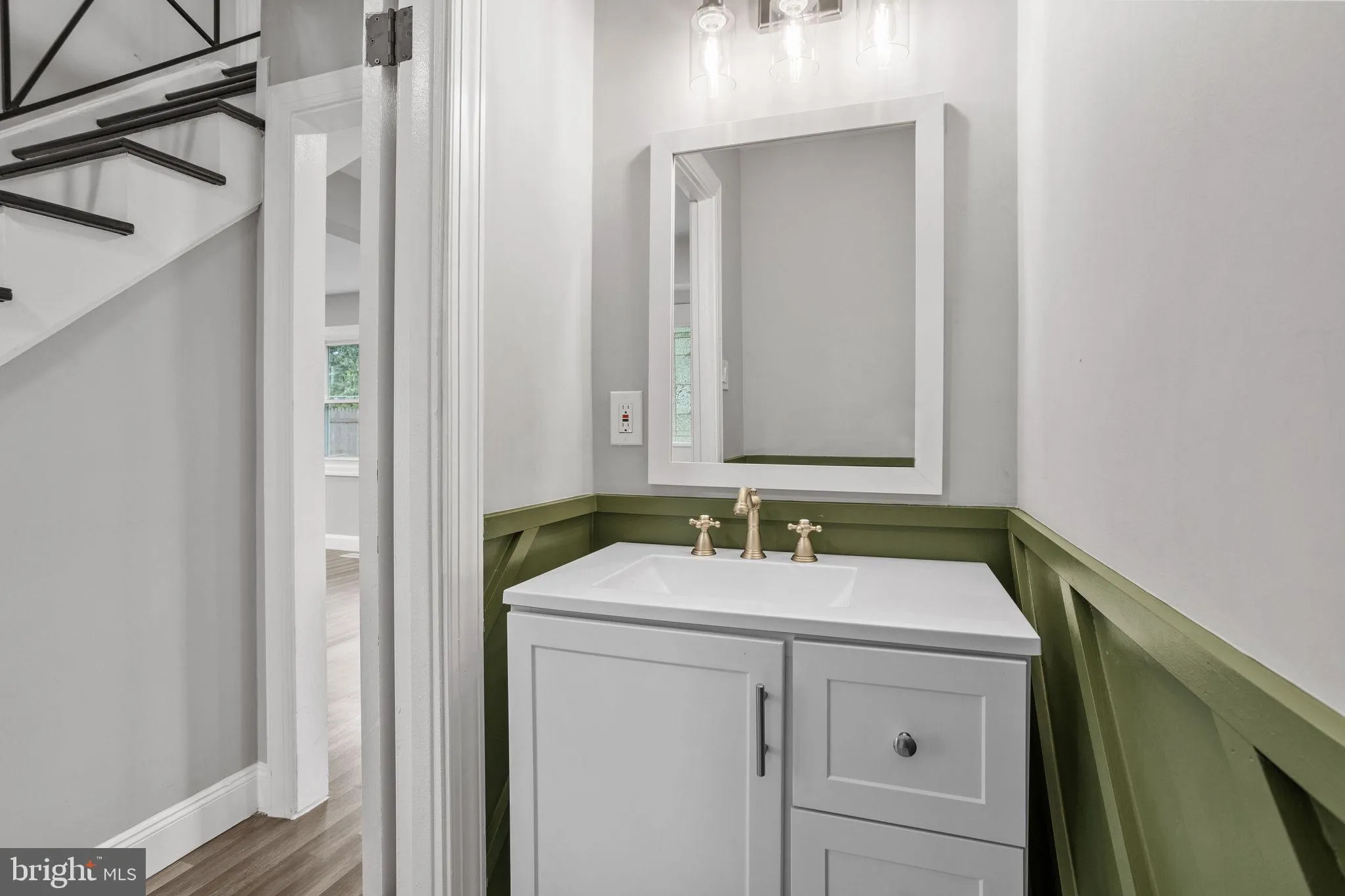 Willingboro, New Jersey 08046, United States, 4 Bedrooms Bedrooms, ,3 BathroomsBathrooms,Residential,Active,184211