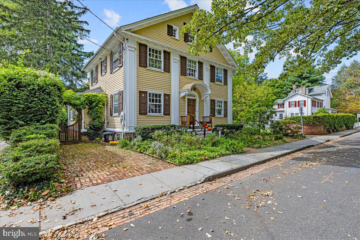 34 EDGEHILL STREET