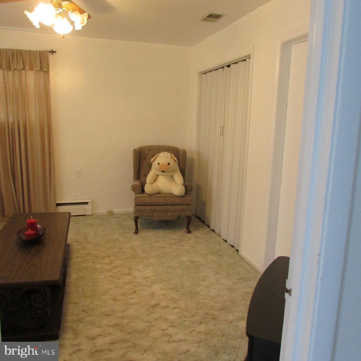 RAY PARK ESTATES - Residential