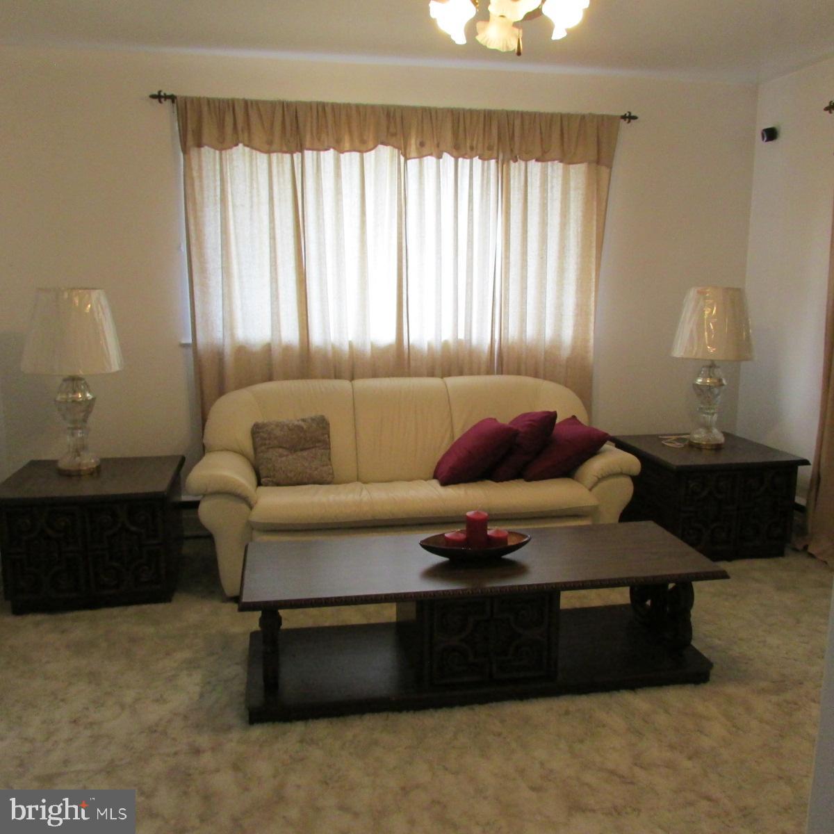 RAY PARK ESTATES - Residential