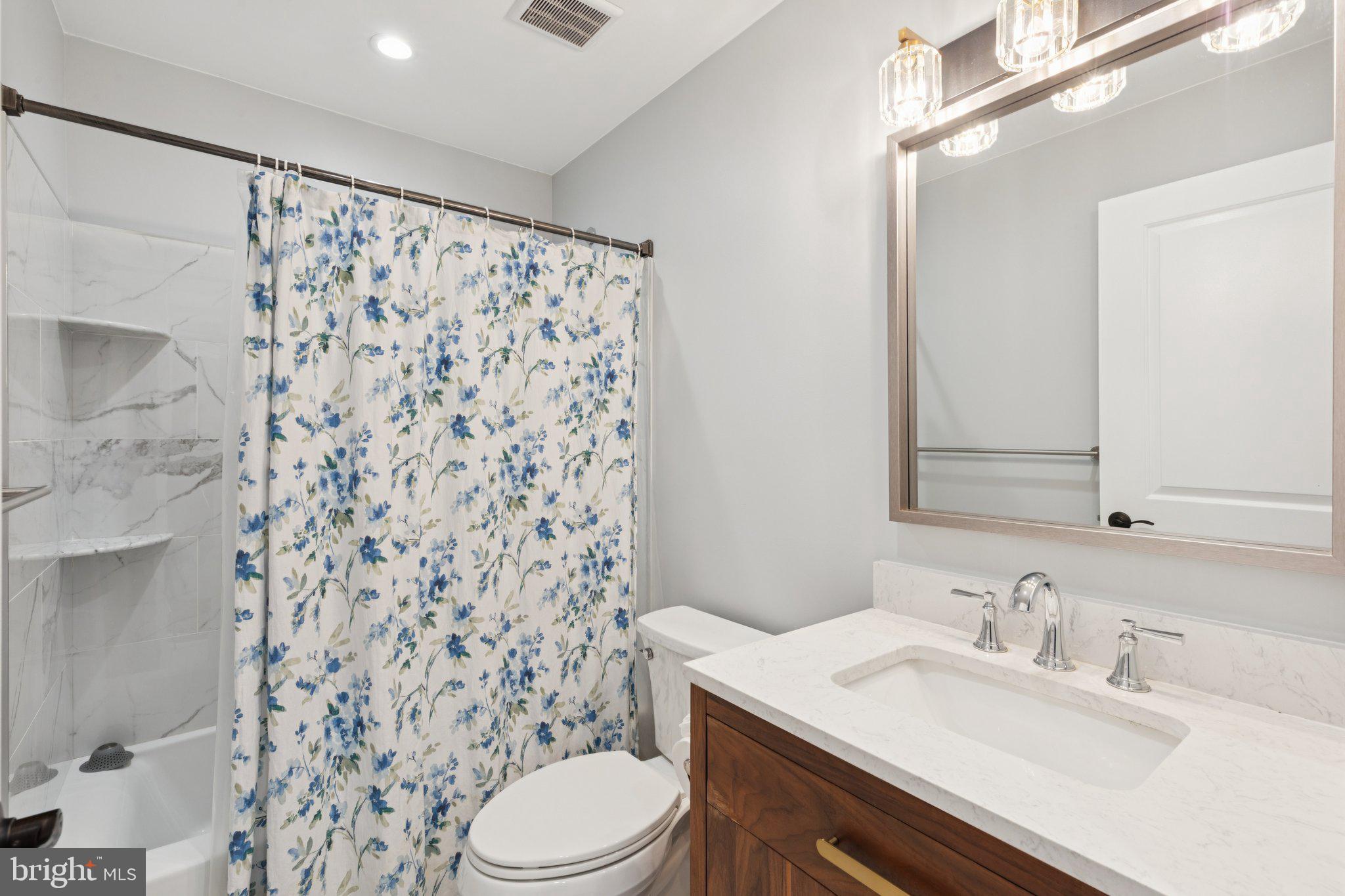 PHILADELPHIA - Residential