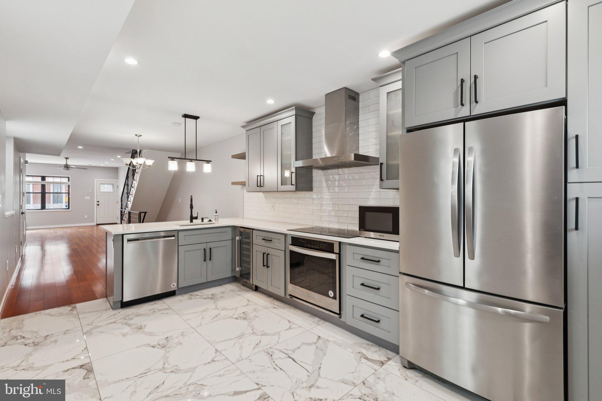 PHILADELPHIA - Residential