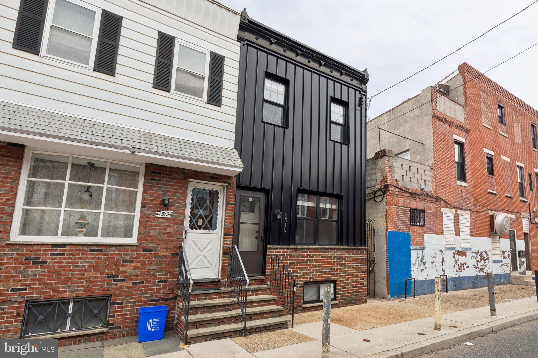 PHILADELPHIA - Residential