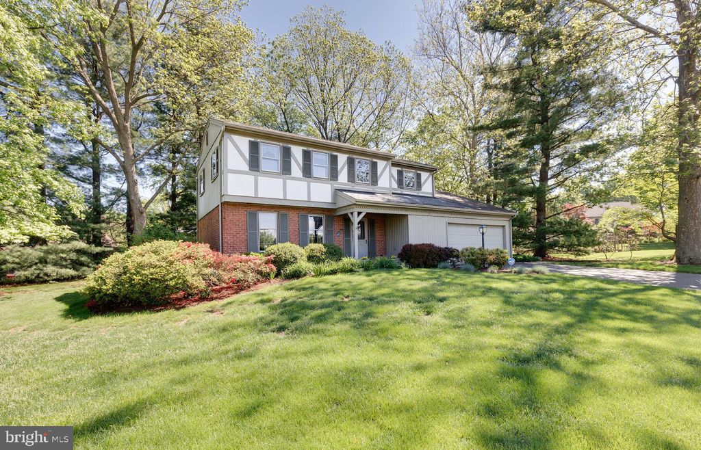 Photo of 730 Sunview Circle, LANDISVILLE, PA 17538 (MLS # PALA2068550)