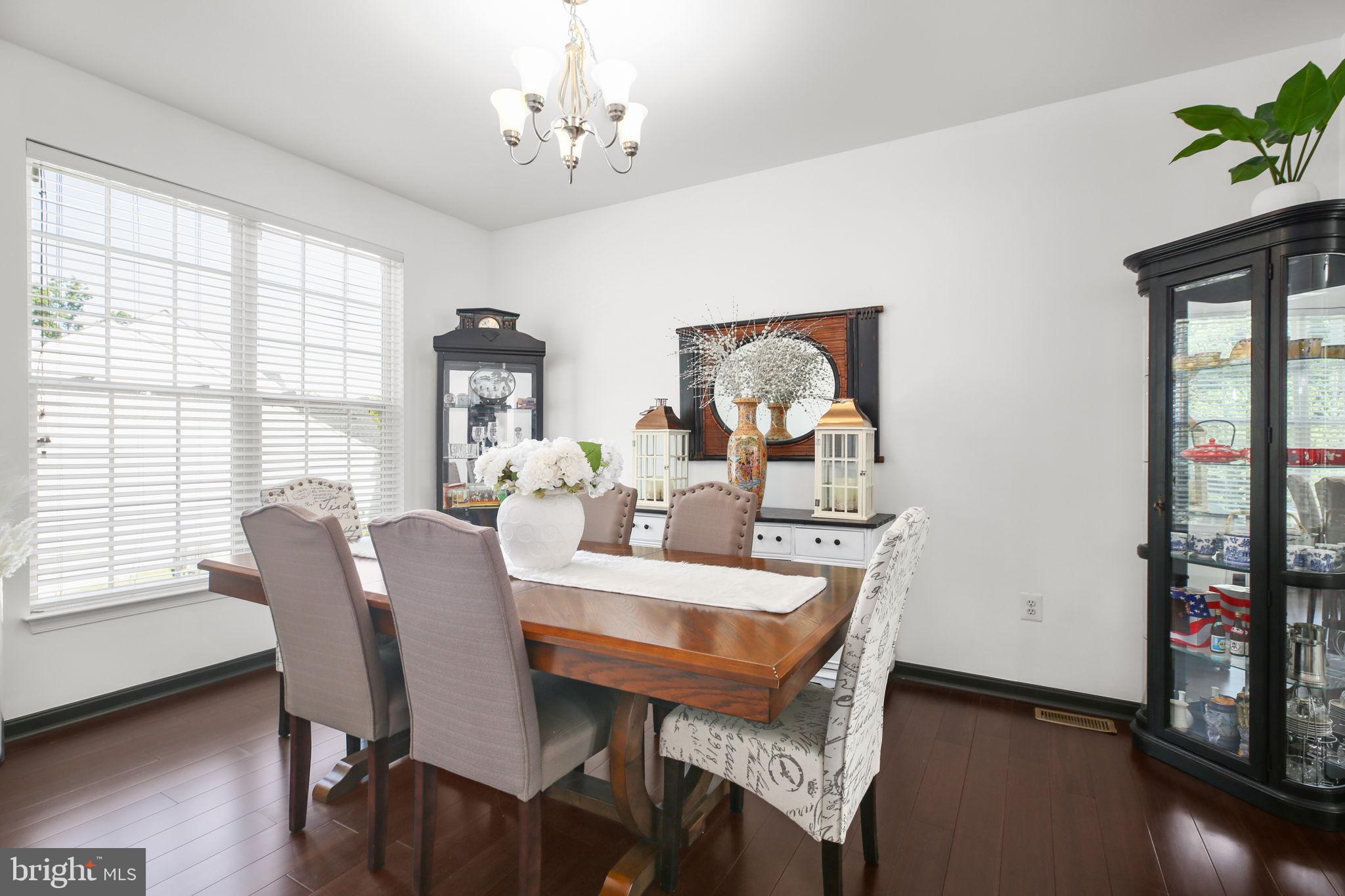 THE GLEN (SALEM FIELDS) - Residential