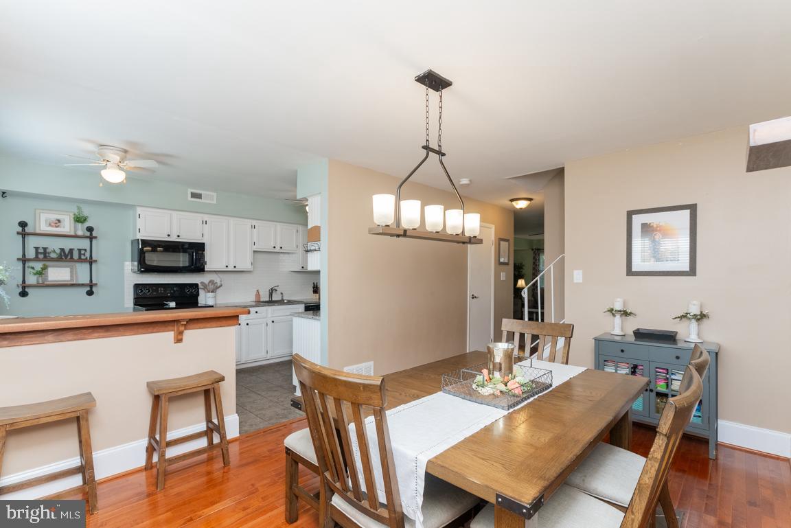 BEAVER RUN KNOLL - Residential