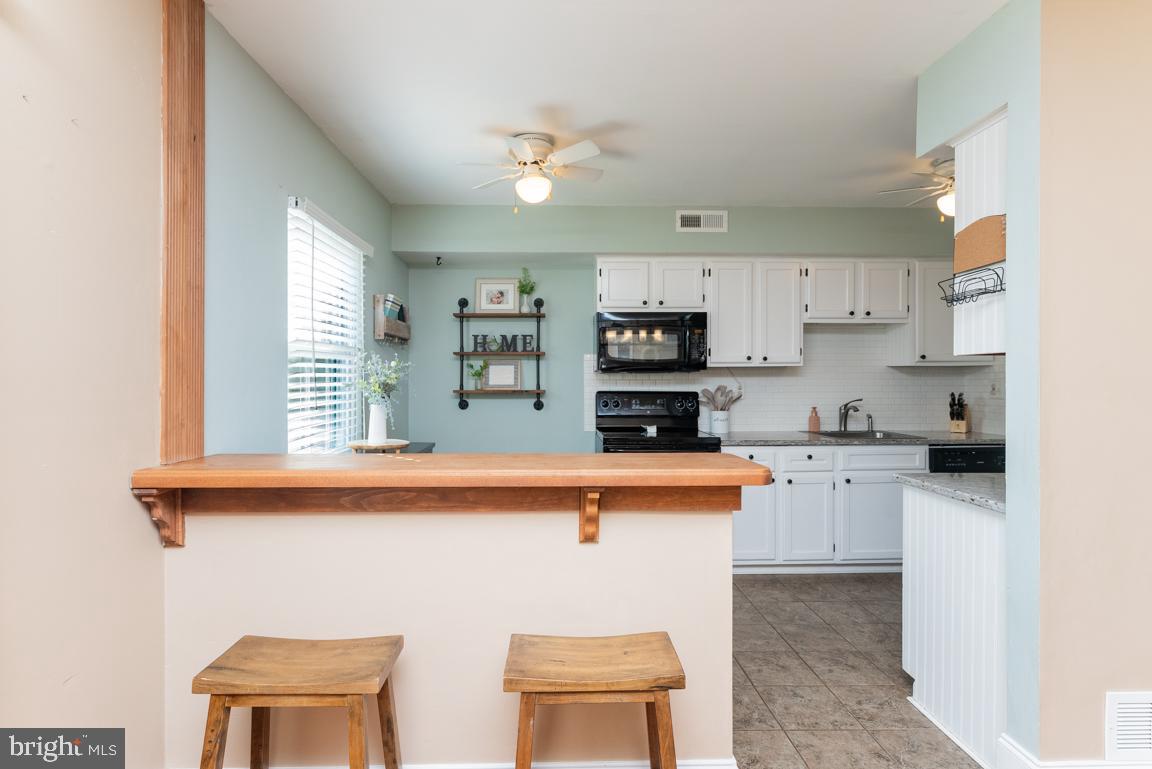 BEAVER RUN KNOLL - Residential