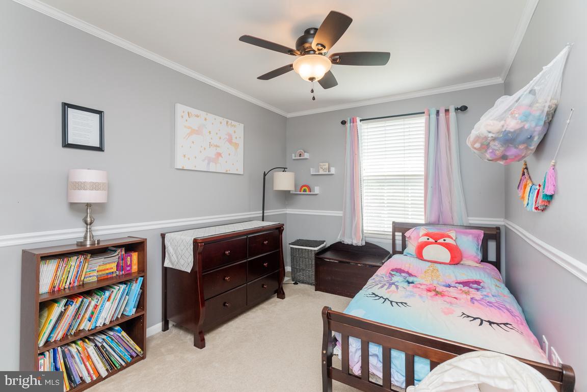 BEAVER RUN KNOLL - Residential