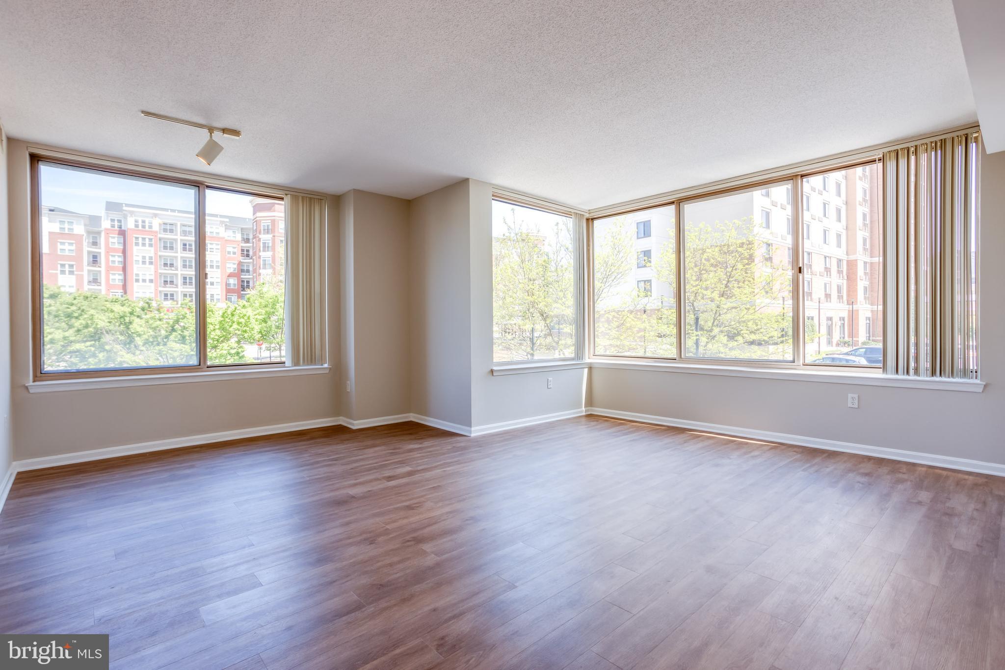 WILTON HOUSE - Residential