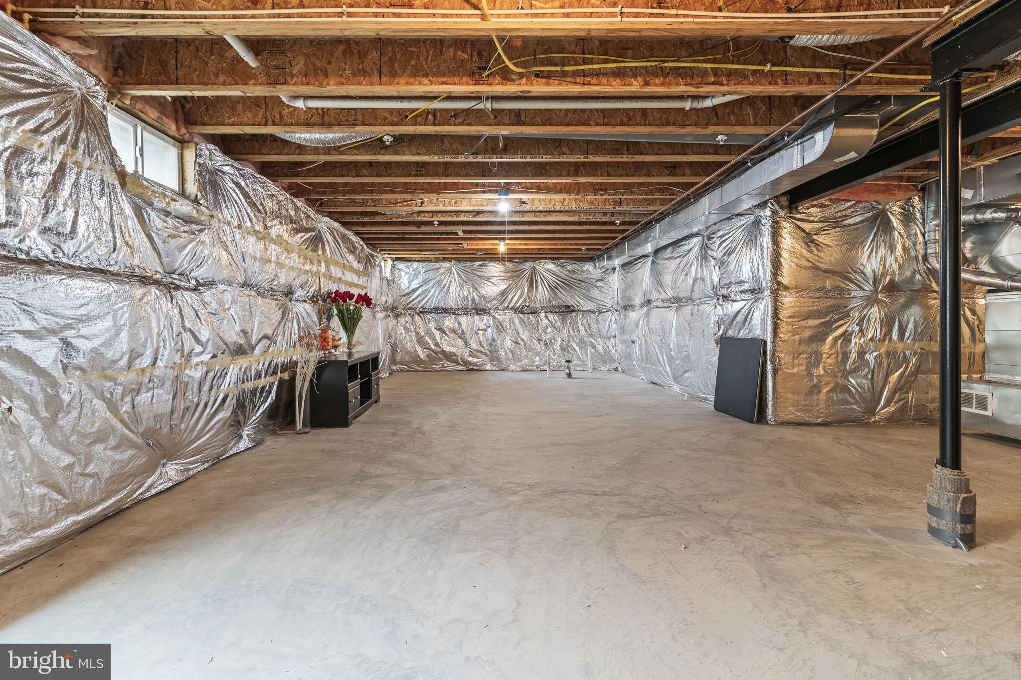 WESTBURY - Residential