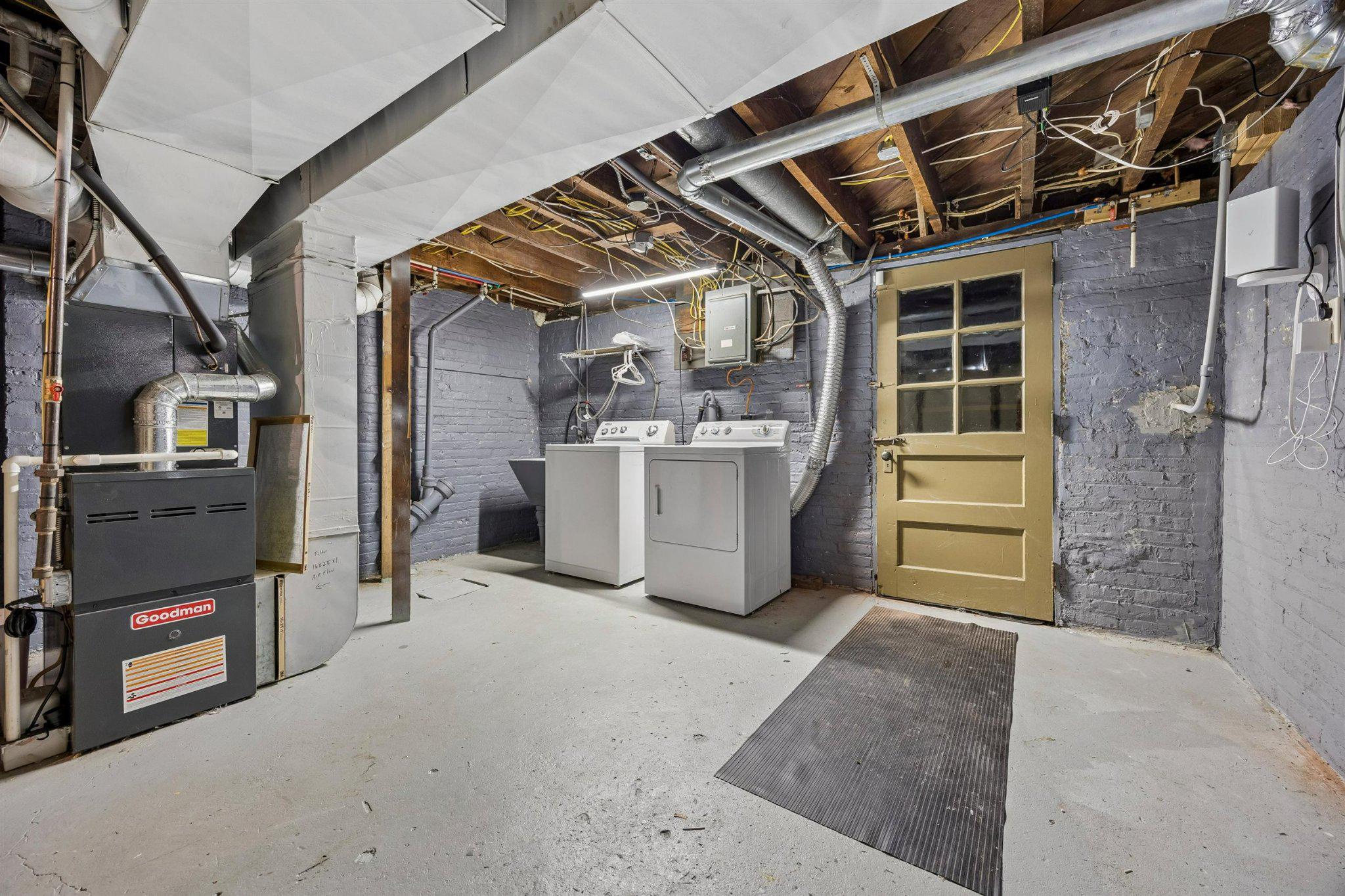 HARRIMAN - Residential