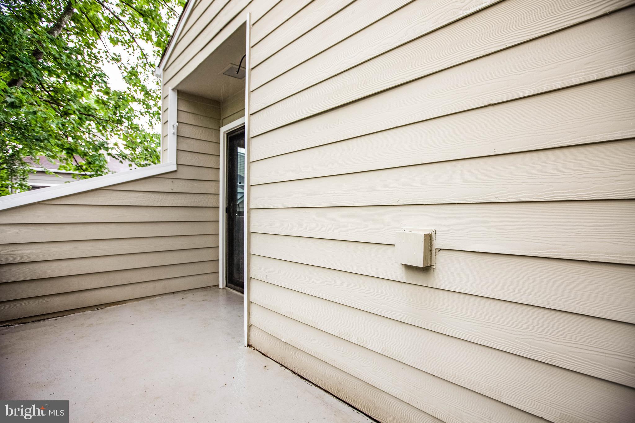 VILLA RIDGE CONDOMINIUMS - Residential