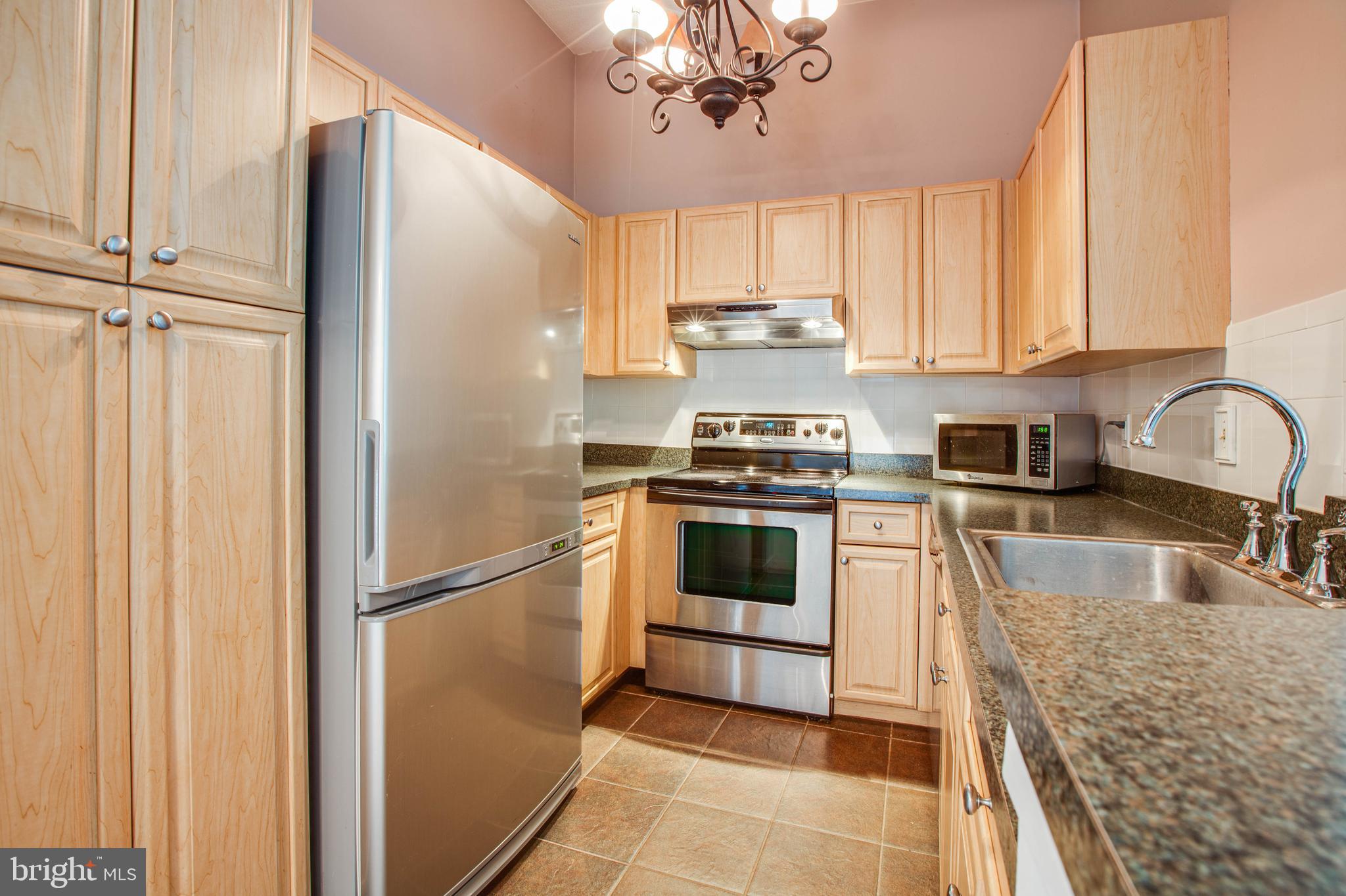 VILLA RIDGE CONDOMINIUMS - Residential