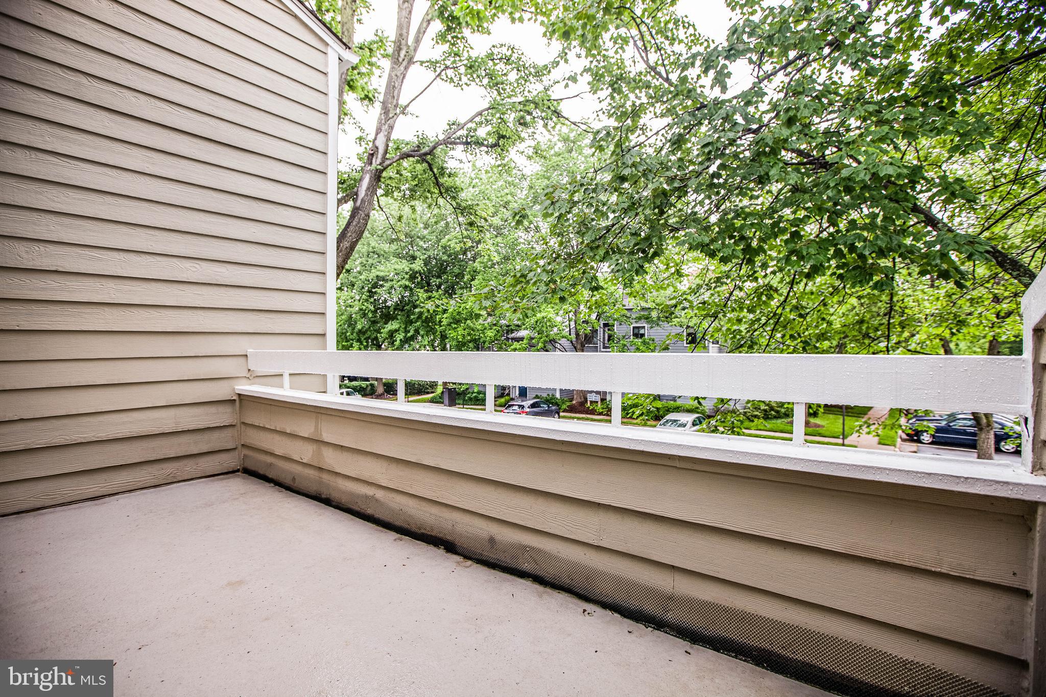 VILLA RIDGE CONDOMINIUMS - Residential