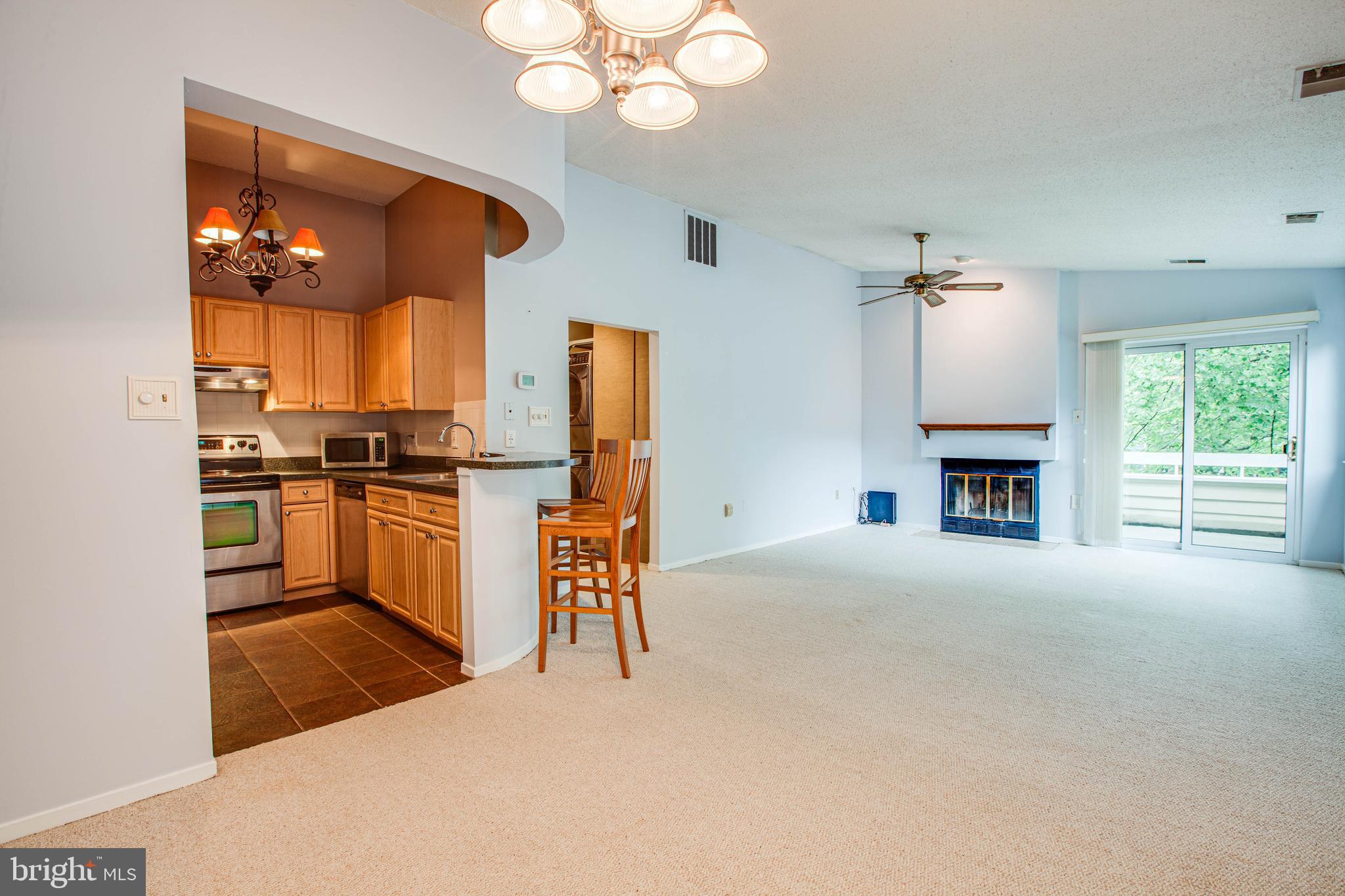 VILLA RIDGE CONDOMINIUMS - Residential