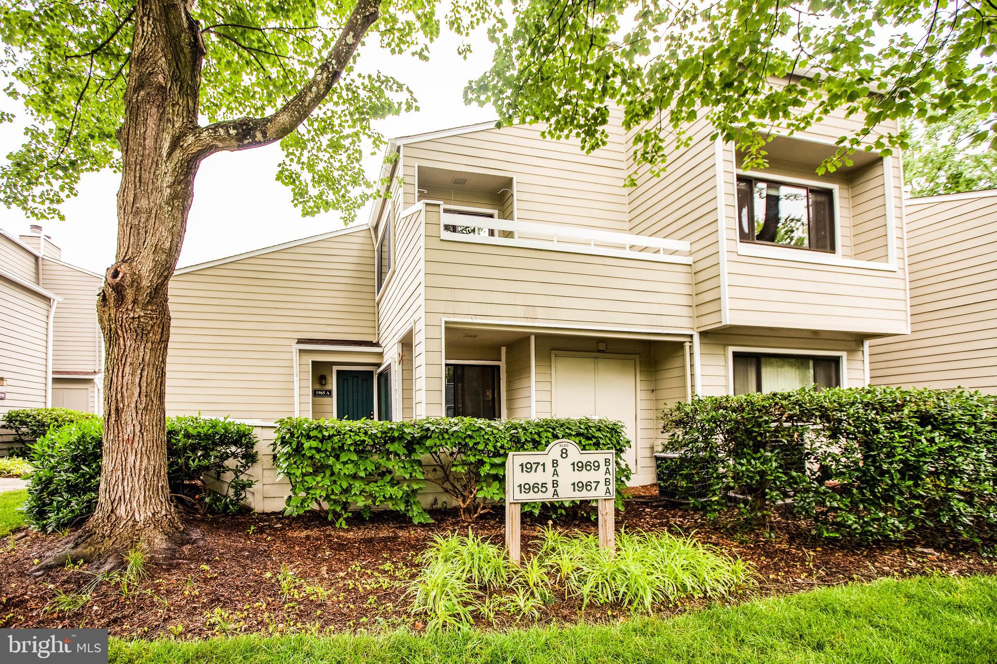 VILLA RIDGE CONDOMINIUMS - Residential