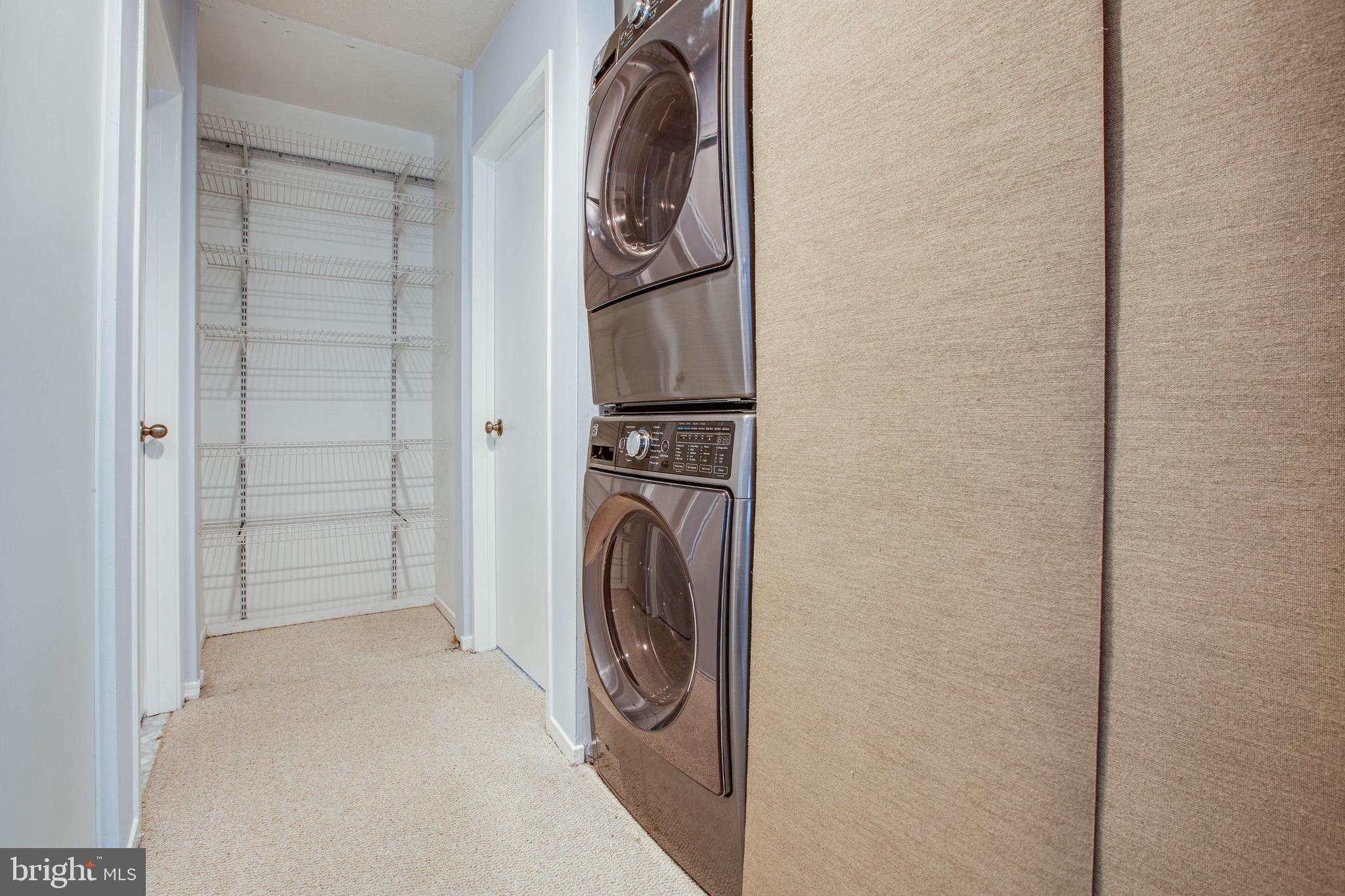 VILLA RIDGE CONDOMINIUMS - Residential