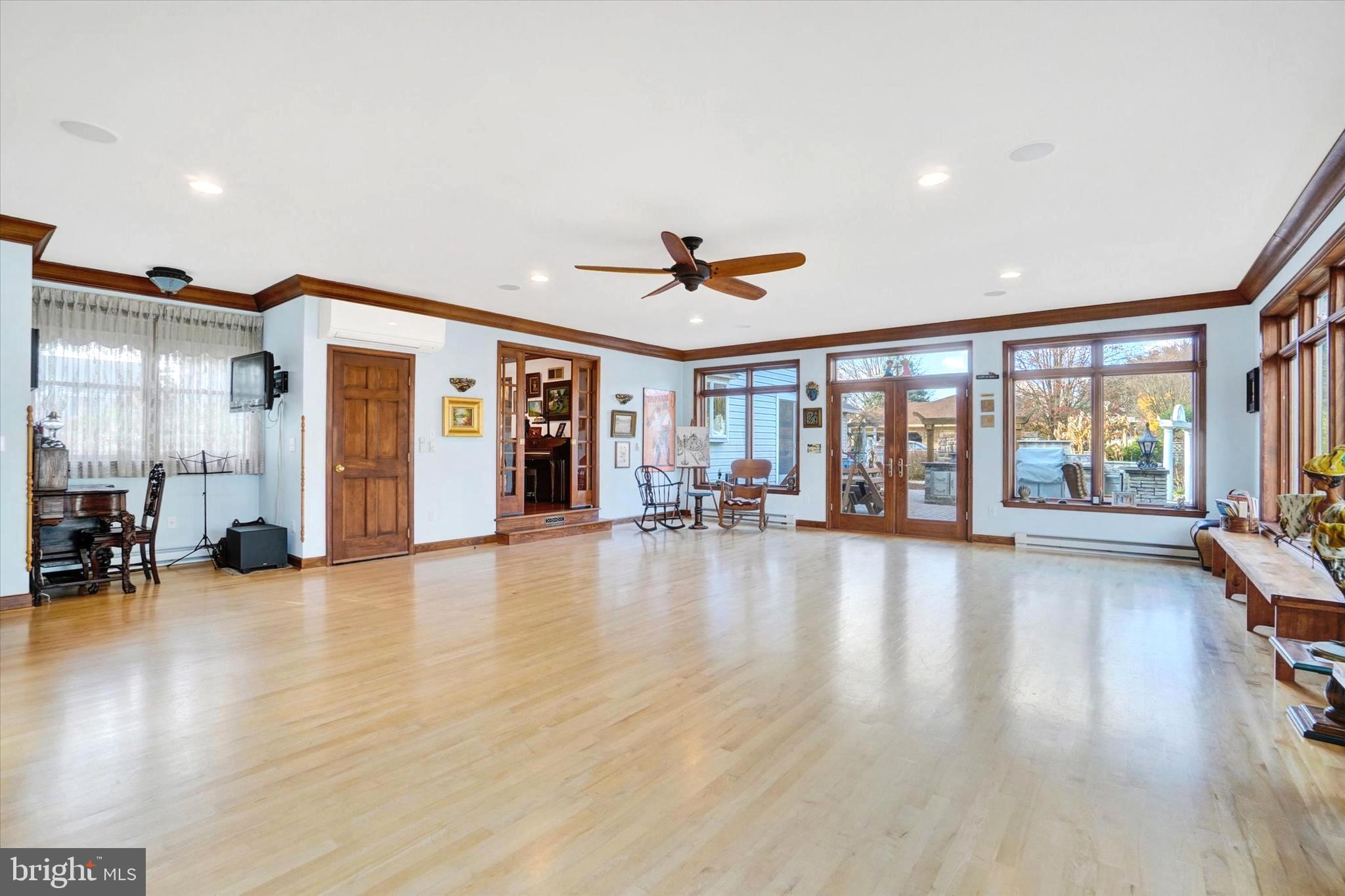 SPRING FORGE - Residential