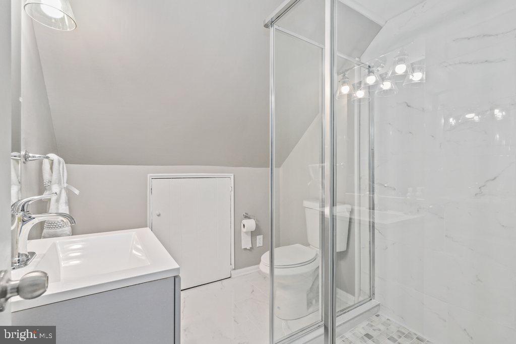 INDIAN SPRING VIEW - Residential