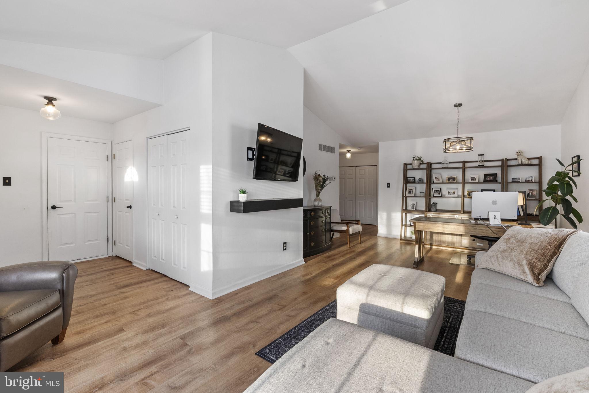 GOLF RIDGE - Residential