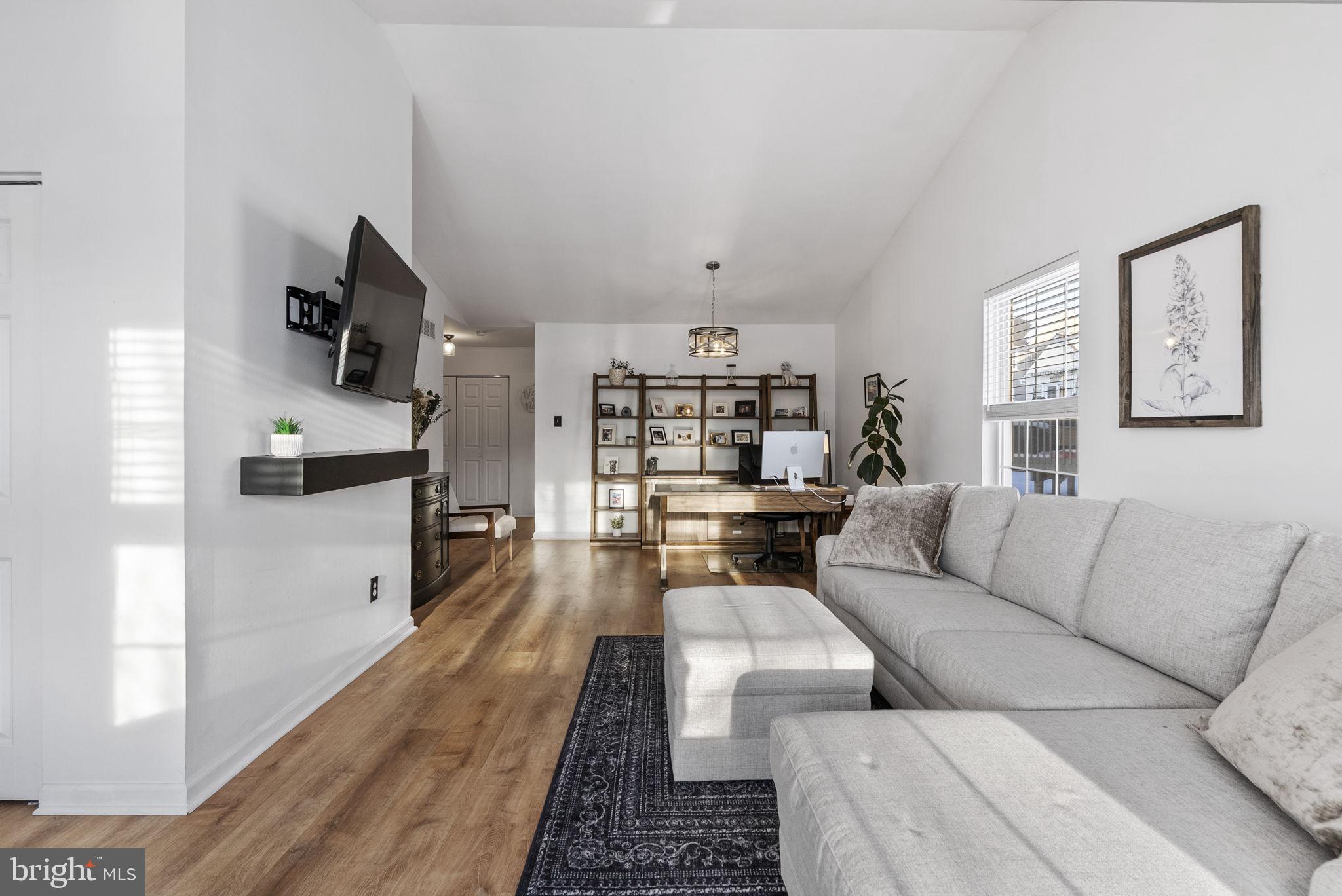 GOLF RIDGE - Residential