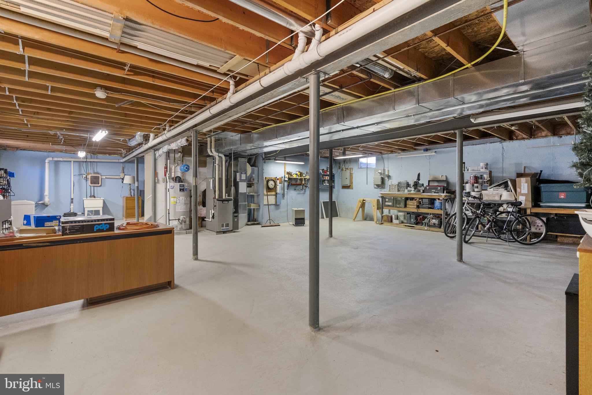 GOLF RIDGE - Residential