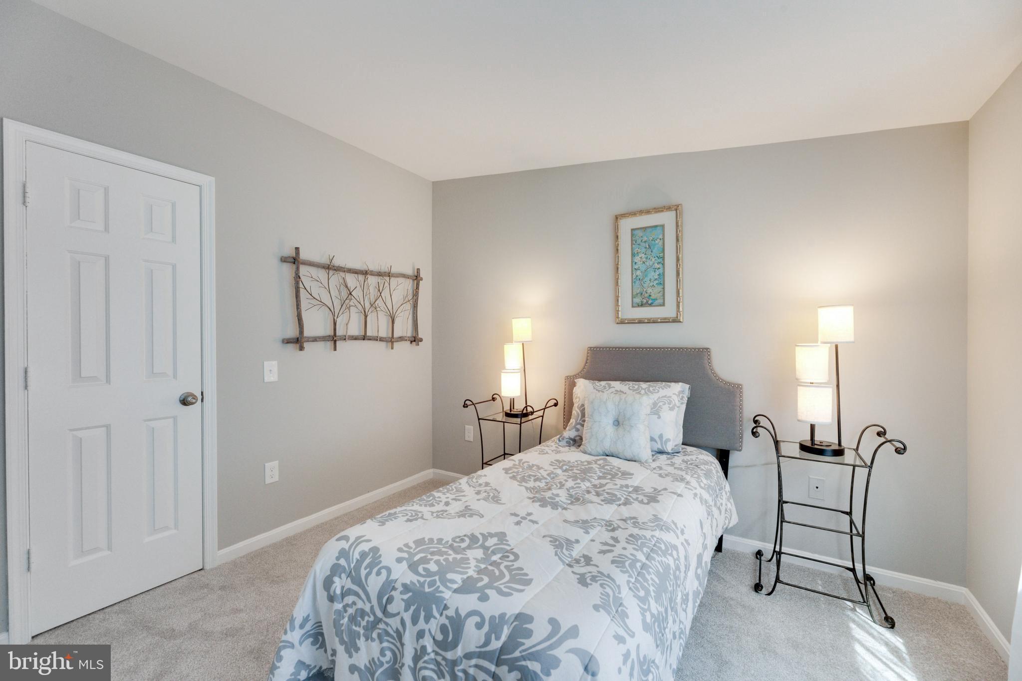 SHERIDAN SQUARE - Residential