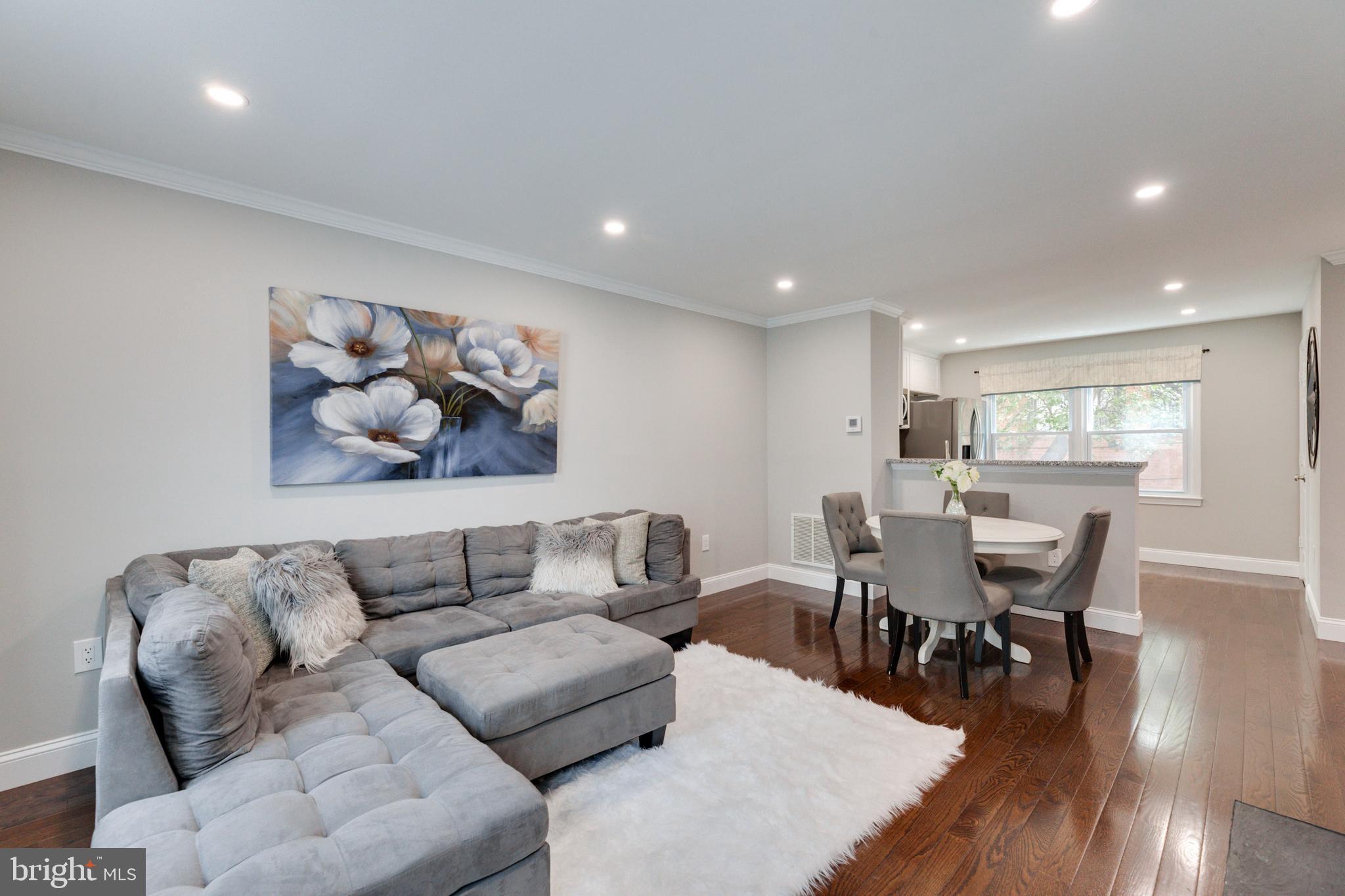 SHERIDAN SQUARE - Residential