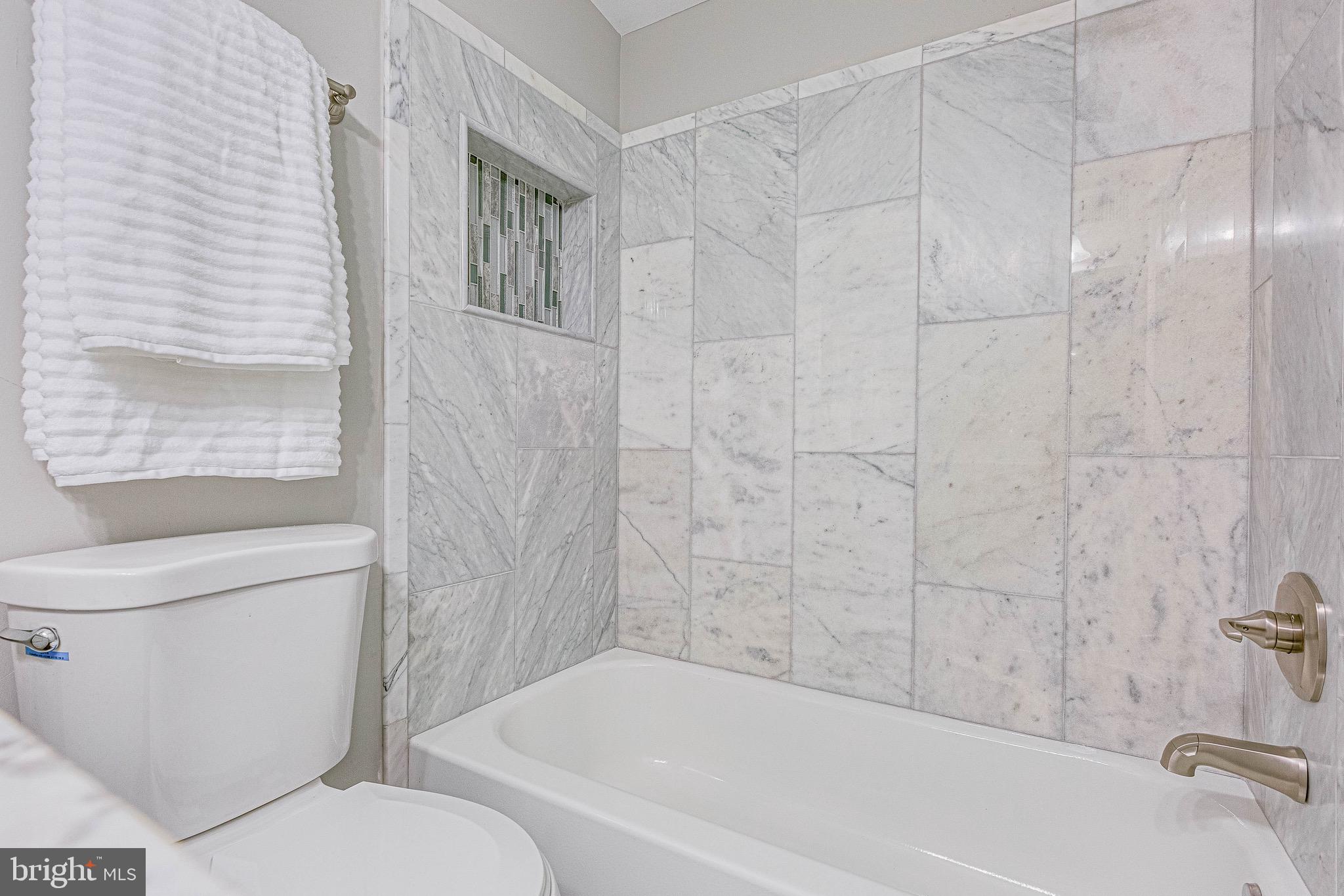 SHERIDAN SQUARE - Residential