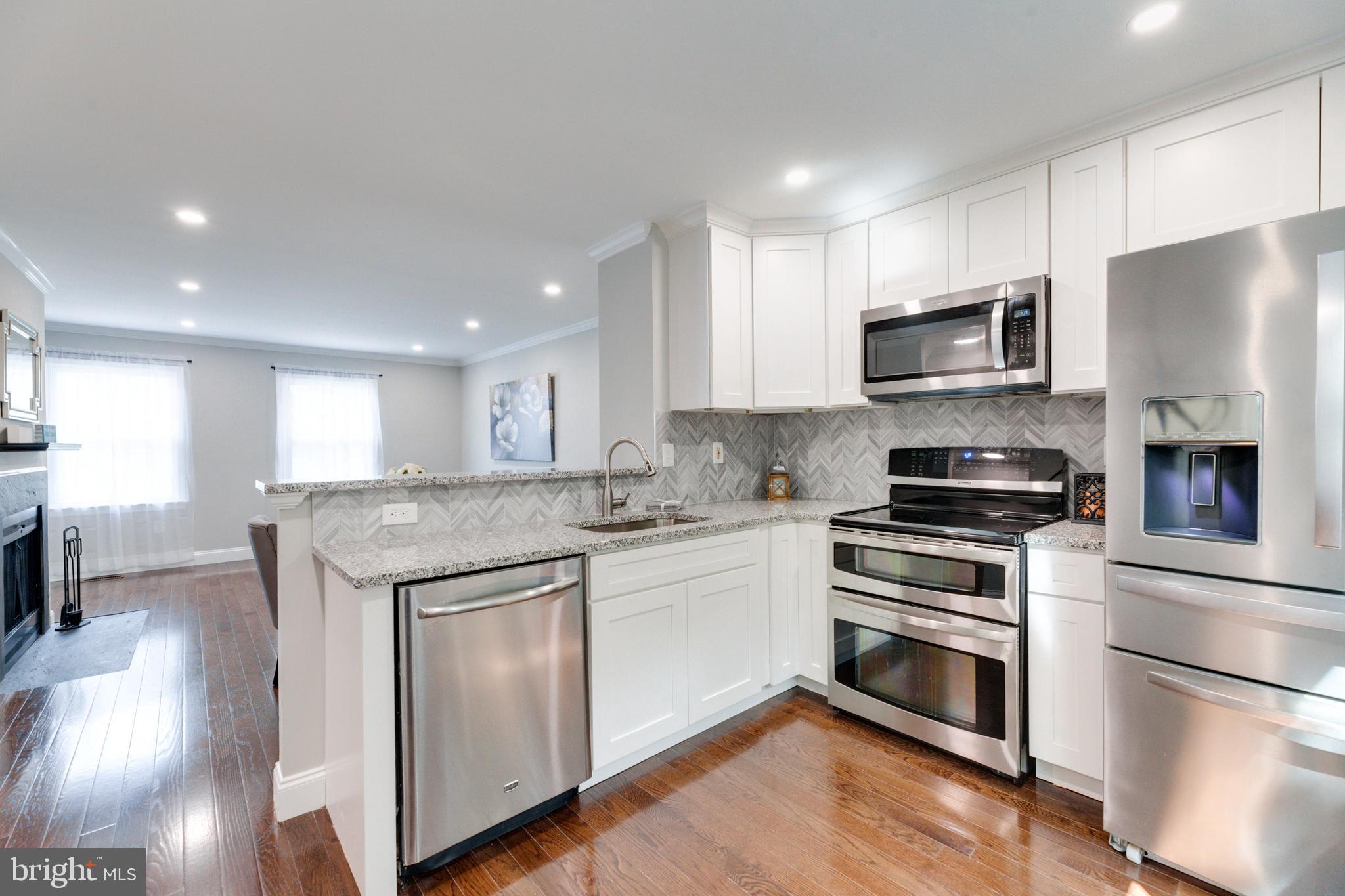 SHERIDAN SQUARE - Residential