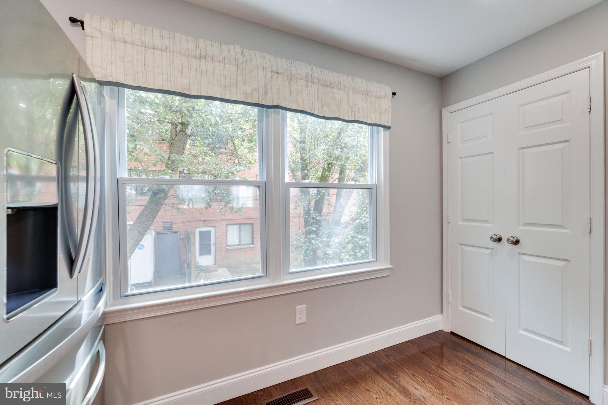 SHERIDAN SQUARE - Residential